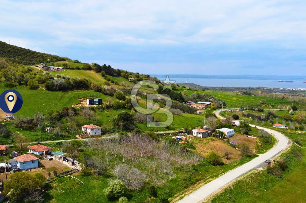Çanakkale Lapseki'de Harika Doğa Manzaralı 295m² Köşe Arsa