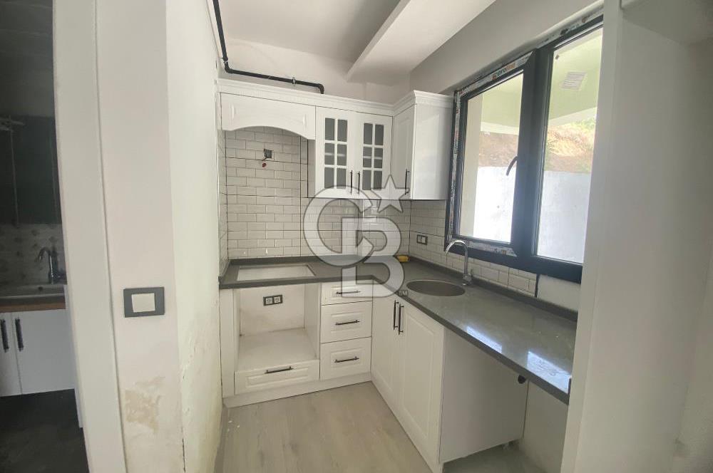 BAYRAKLI POSTACILAR'DA BOŞ 1+1 SATILIK DAİRE 
