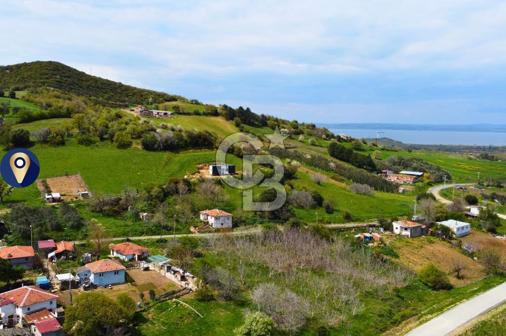 Çanakkale Lapseki'de Harika Doğa Manzaralı 295m² Köşe Arsa