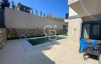 CB TREND'DEN İMRENLİ'DE 180m² HAVUZLU 5+1 TRİBLEX SATILIK VİLLA
