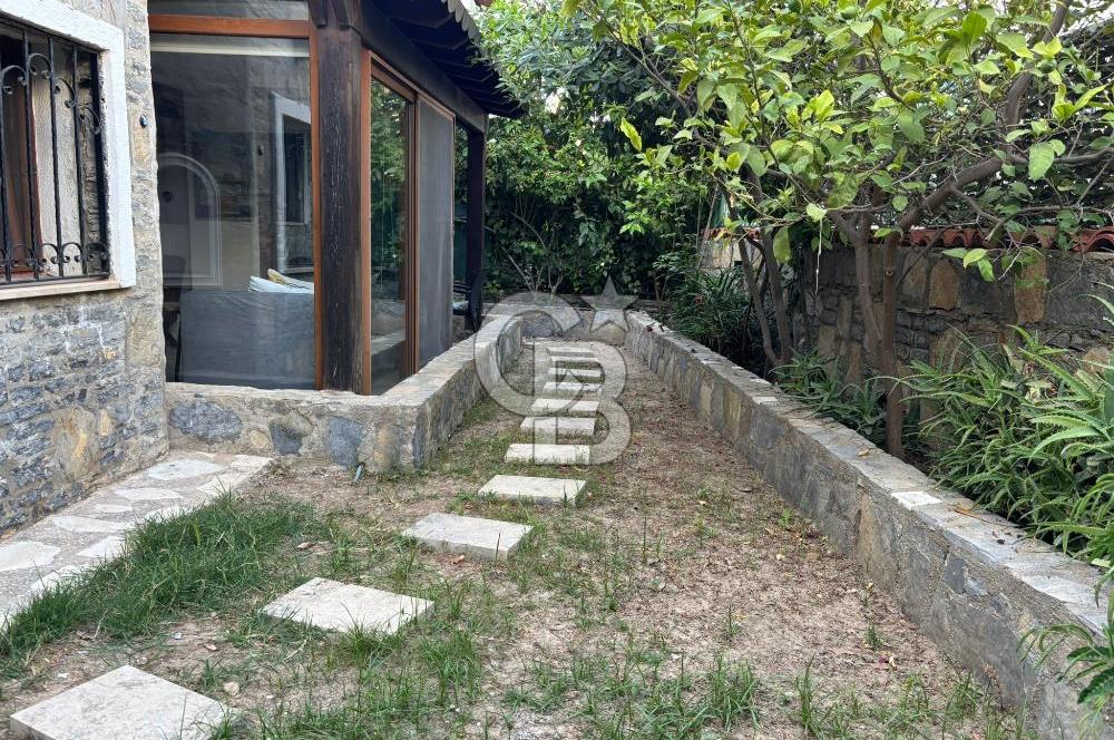 Bodrum Bitez  Asarlık’ta Bahçe Katı  Full Eşyalı, 2+1 Yıllık Kiralık Daire