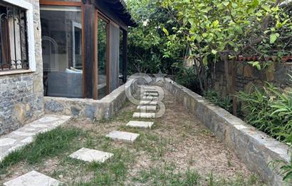 Bodrum Bitez  Asarlık’ta Bahçe Katı  Full Eşyalı, 2+1 Yıllık Kiralık Daire