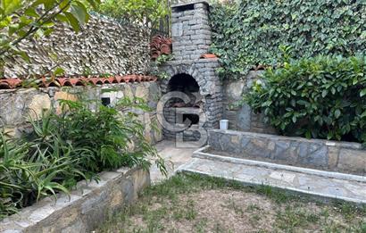 Bodrum Bitez  Asarlık’ta Bahçe Katı  Full Eşyalı, 2+1 Yıllık Kiralık Daire