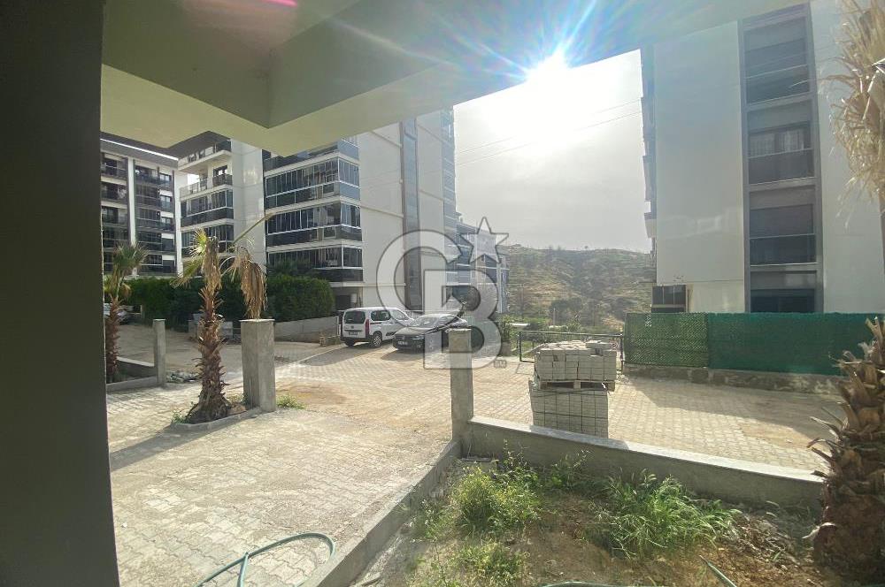 BAYRAKLI POSTACILAR'DA BOŞ 1+1 SATILIK DAİRE 