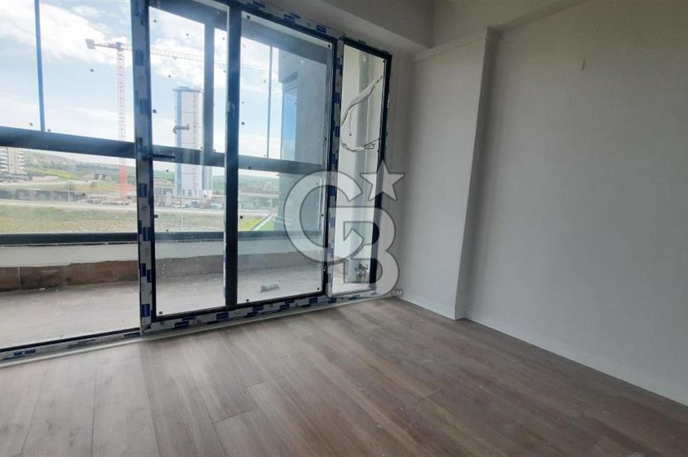 KAPALI OTOPARK PEYZAJ CEPHE KÖŞE 1+1 DAİRE