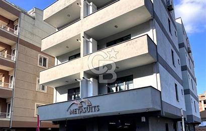GÖRÜKLE MERKEZİ KONUMDA 1+1 EŞYALI ARAKAT KİRALIK DAİRE