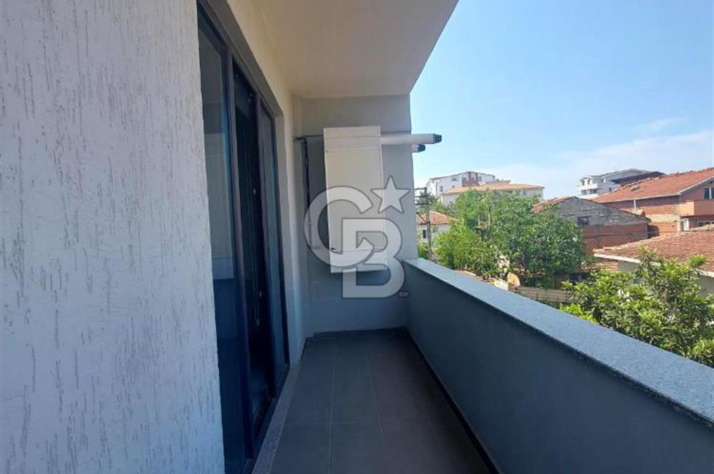 GÖRÜKLE MERKEZİ KONUMDA 1+1 EŞYALI ARAKAT KİRALIK DAİRE