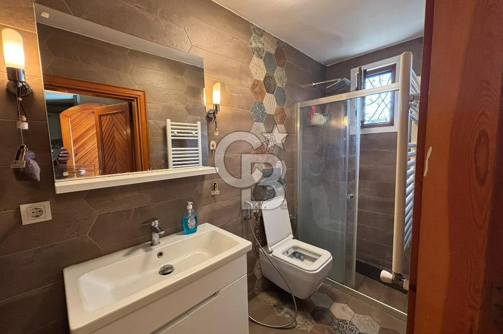 Mavi ve Yeşil Bir Arada: Sahil Yanı, Sosyal Tesisli 3.5+1 Villa