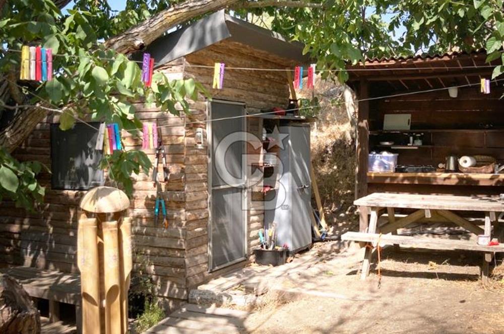 KAZDAĞLARI ASSOS'TA MASAL GİBİ EŞYALI TAŞ EV