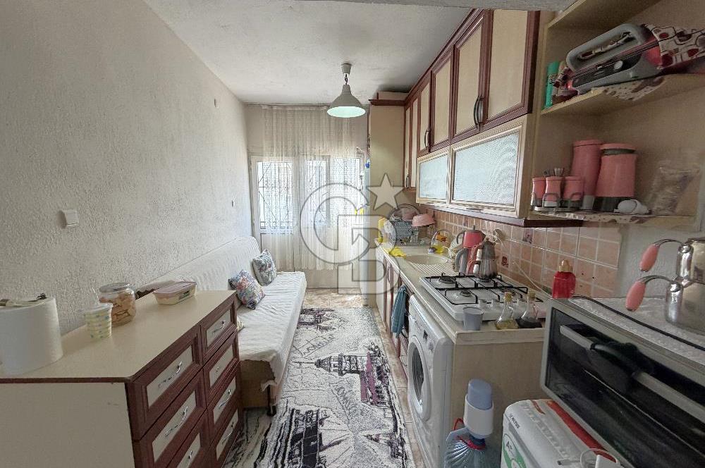 BORNOVA KIZILAY MAHALLESİ’NDE SATILIK 2+1 DAİRE