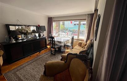 Bostanlı Şehitler Bulvarında Mükemmel Konumda Satılık 3+1 Daire