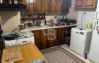 Bostanlı Şehitler Bulvarında Mükemmel Konumda Satılık 3+1 Daire