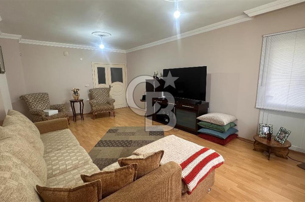 YOMRA SANCAK MERKEZDE DENİZ MANZARALI DAİRE