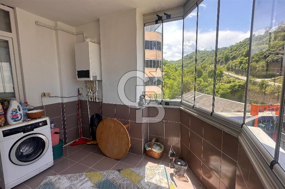 YOMRA SANCAK MERKEZDE DENİZ MANZARALI DAİRE