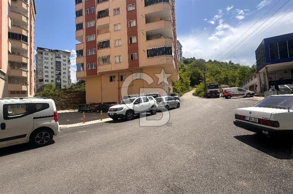 YOMRA SANCAK MERKEZDE DENİZ MANZARALI DAİRE