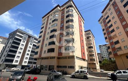 YOMRA SANCAK MERKEZDE DENİZ MANZARALI DAİRE