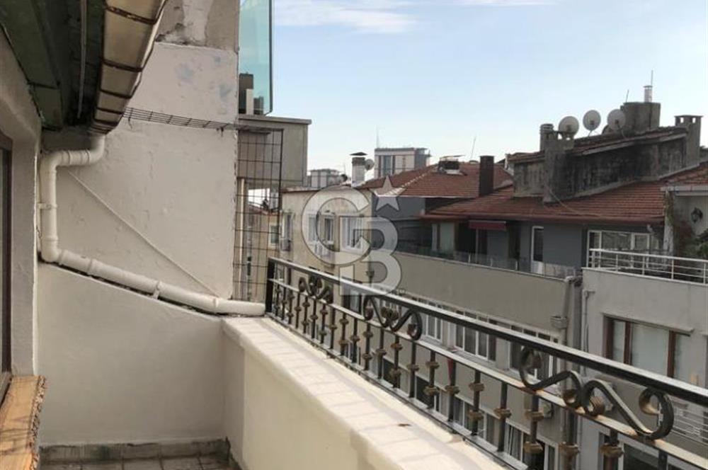 Teşvikiye AmerikanHastanesi Arkası Teraslı Balkonlu Manzaralı2+1