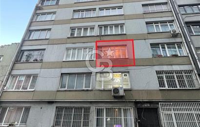 Ömer Hayyam Caddesinde Temiz Masrafsız 2+1