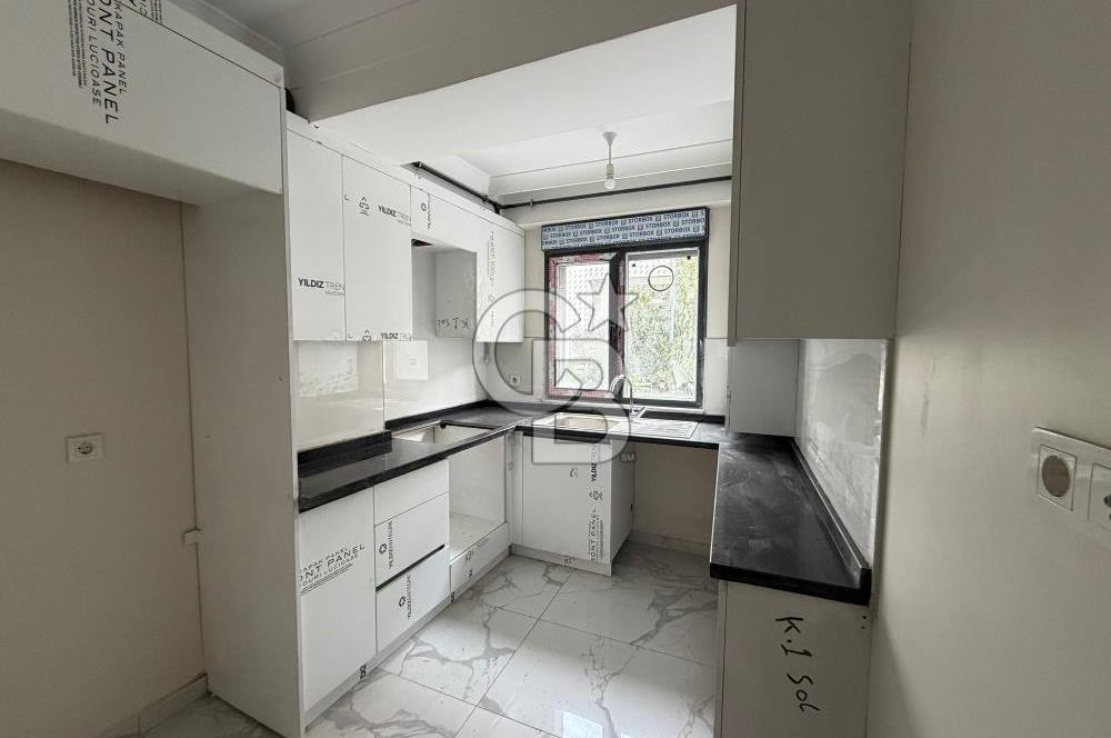 ÜSKÜDAR LİBADİYE DE SATILIK 2+1 DAİRE