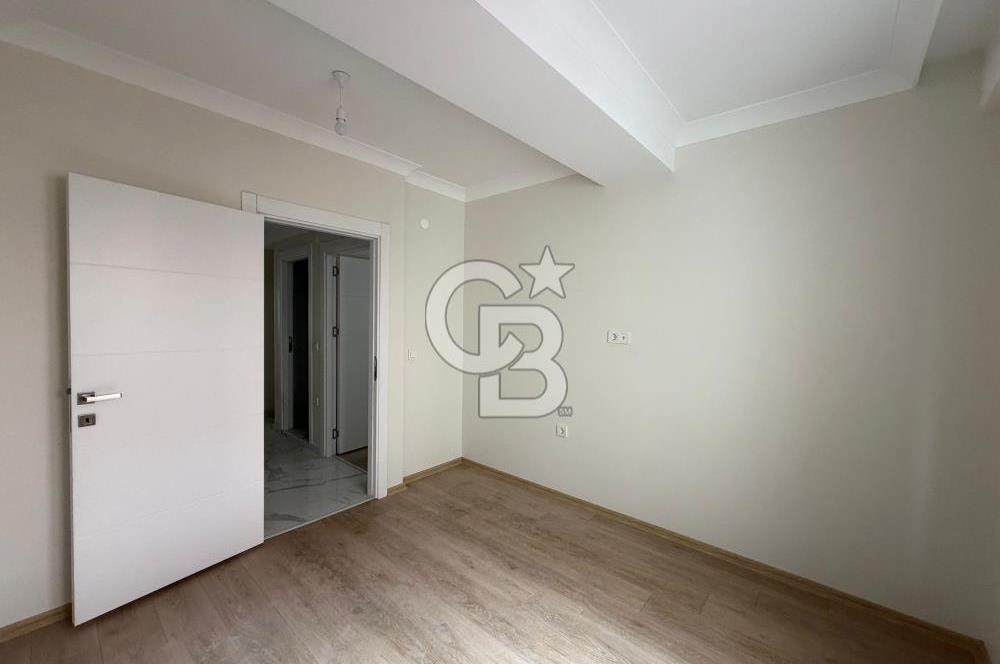 ÜSKÜDAR LİBADİYE DE SATILIK 2+1 DAİRE