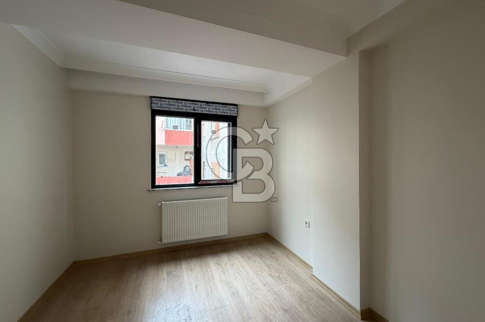 ÜSKÜDAR LİBADİYE DE SATILIK 2+1 DAİRE