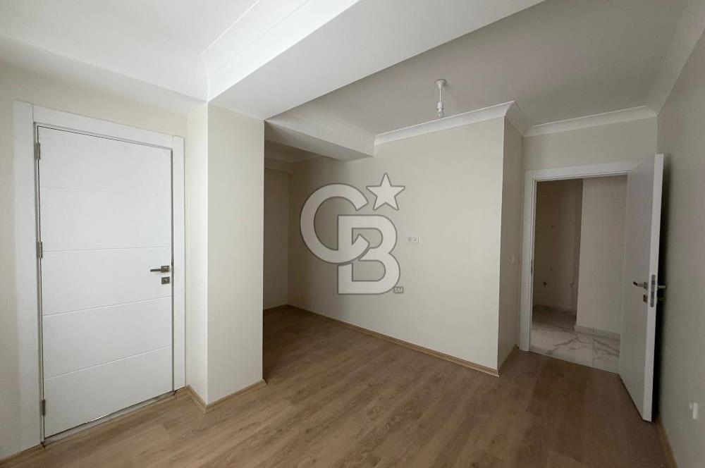 ÜSKÜDAR LİBADİYE DE SATILIK 2+1 DAİRE