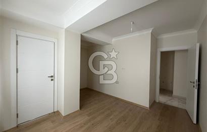 ÜSKÜDAR LİBADİYE DE SATILIK 2+1 DAİRE