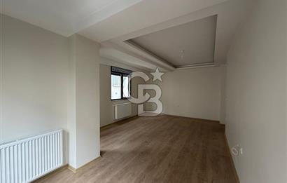 ÜSKÜDAR LİBADİYE DE SATILIK 2+1 DAİRE