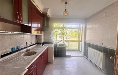 Bornova’da Temiz, Boyalı, Geniş ve Kullanışlı 3+1 Kiralık Daire