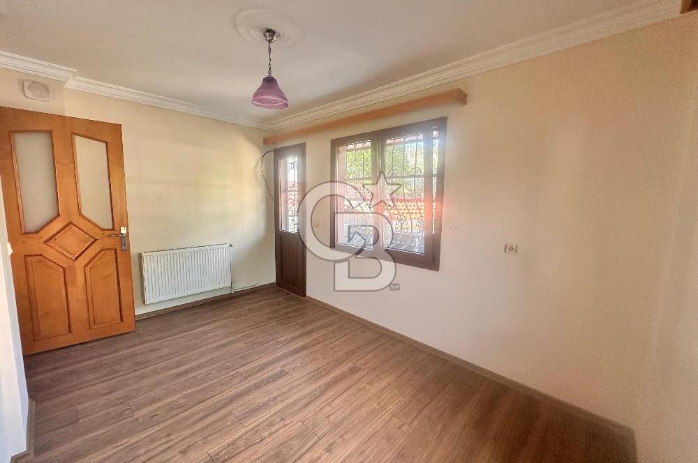 Bornova’da Temiz, Boyalı, Geniş ve Kullanışlı 3+1 Kiralık Daire