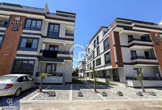 Başiskele Yeşilyurt'ta 17 Ağustos Bulvarı Üstü 2+1 Giriş Kat - 5 - 349286
