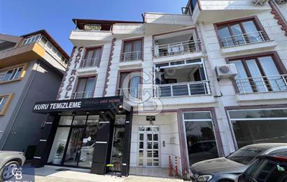 Gölcük Merkez'de Satılık 3+1 Daire, 145m², Askeriye Karşısı
