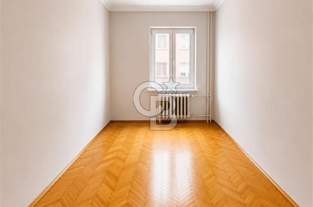 BOSTANCI EVLERİ SİTESİ SATILIK DAİRE