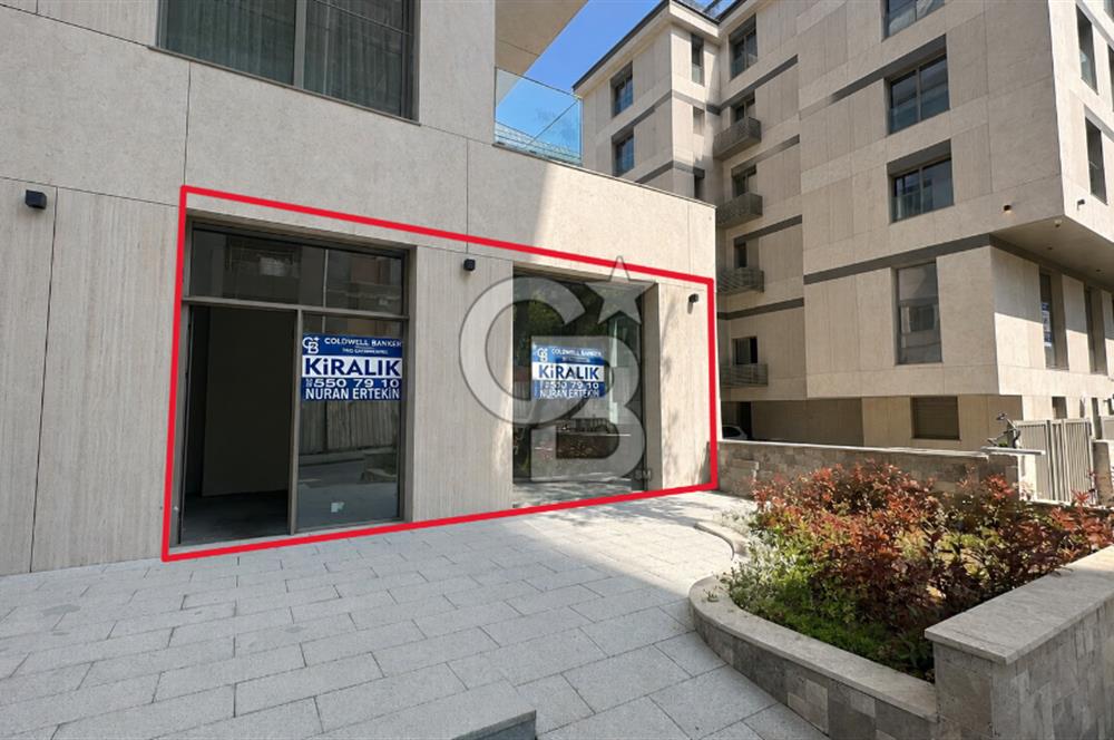 FENERYOLU BAĞDAT CD.'NE 1.KÖŞE KONUMLU 46M2 ÖN KULLANIMLI DÜKKAN