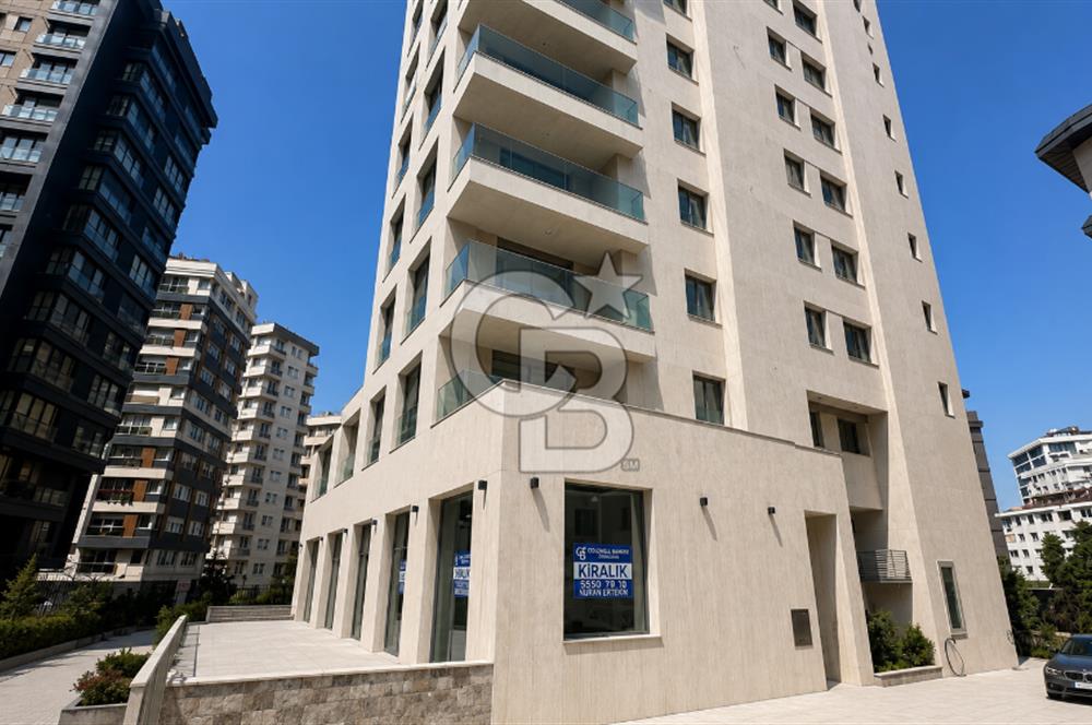 FENERYOLU BAĞDAT CD.'NE 1.KÖŞE KONUMLU 46M2 ÖN KULLANIMLI DÜKKAN