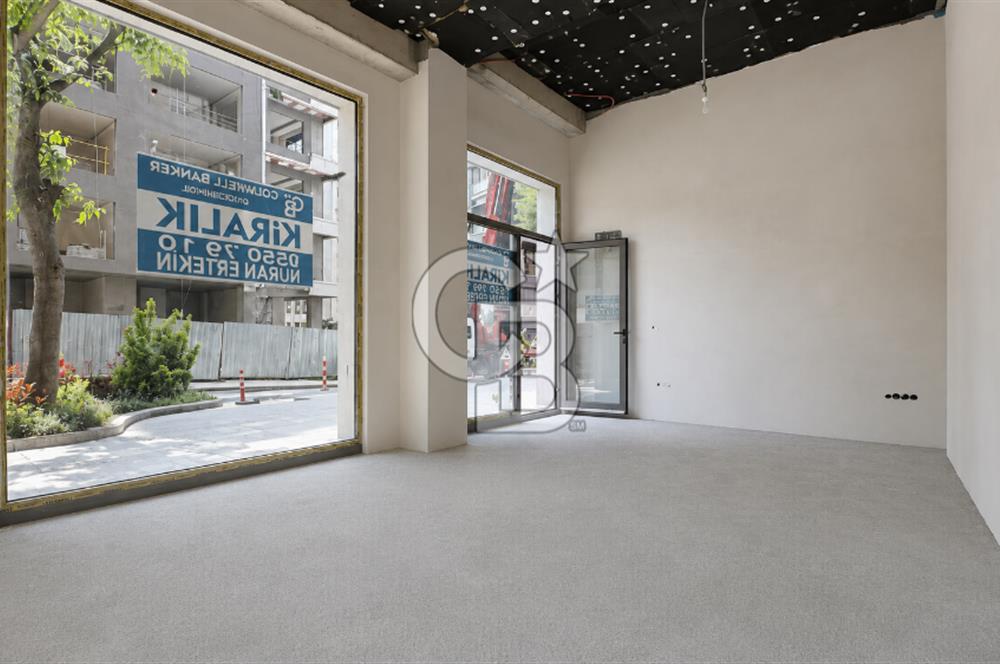 FENERYOLU BAĞDAT CD.'NE 1.KÖŞE KONUMLU 46M2 ÖN KULLANIMLI DÜKKAN