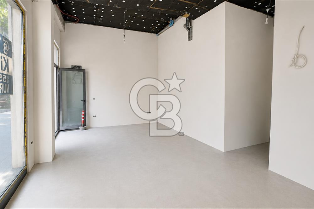 FENERYOLU BAĞDAT CD.'NE 1.KÖŞE KONUMLU 46M2 ÖN KULLANIMLI DÜKKAN