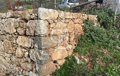 İzmir Bergama Köy Merkezinde Satılık Müstakil Ev Ve Arası
