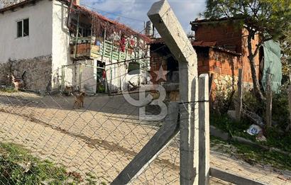 İzmir Bergama Köy Merkezinde Satılık Müstakil Ev Ve Arası