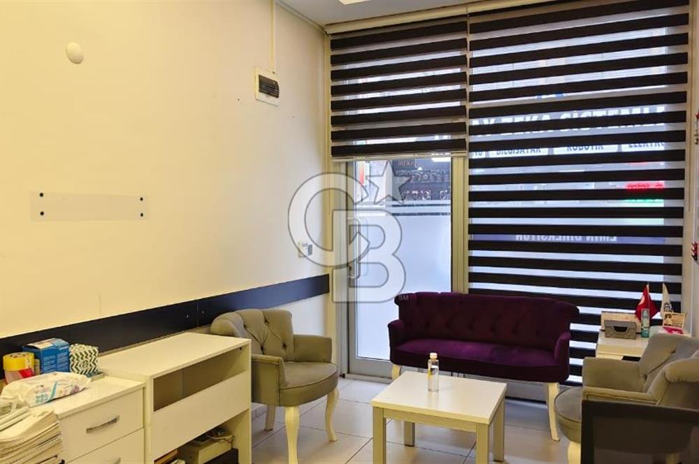 Karşıyaka, Tuna Mah., Çarşı içinde 30 m2 Satılık Dükkan & Mağaza