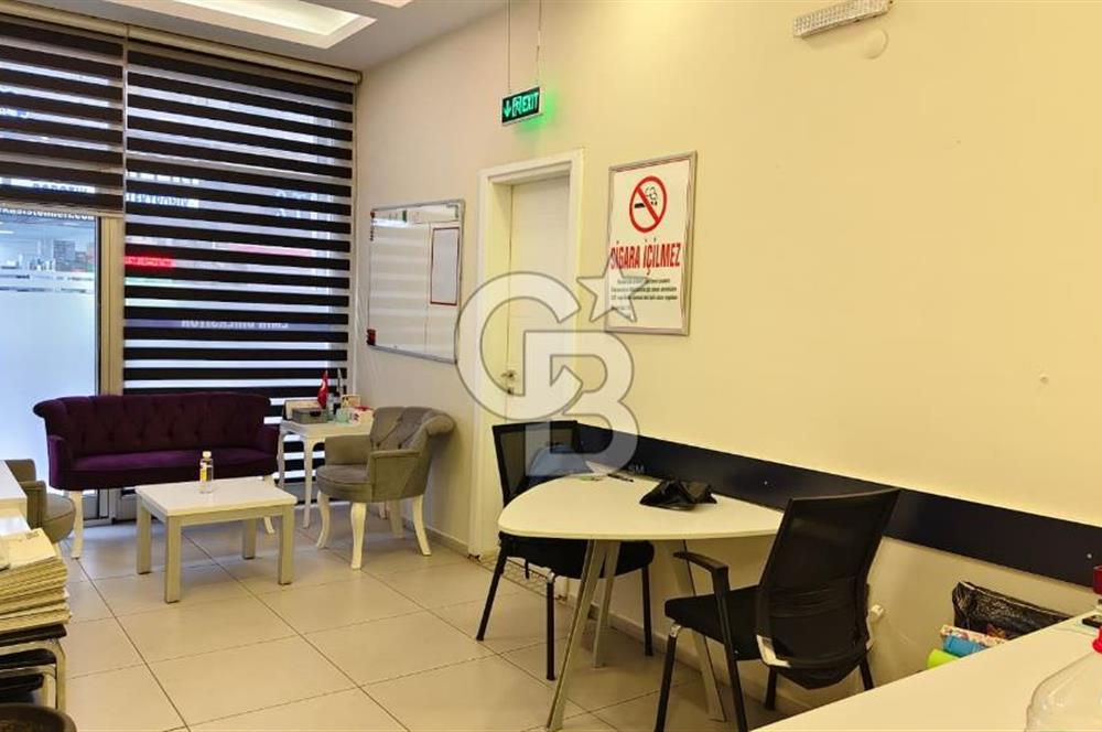 Karşıyaka, Tuna Mah., Çarşı içinde 30 m2 Satılık Dükkan & Mağaza