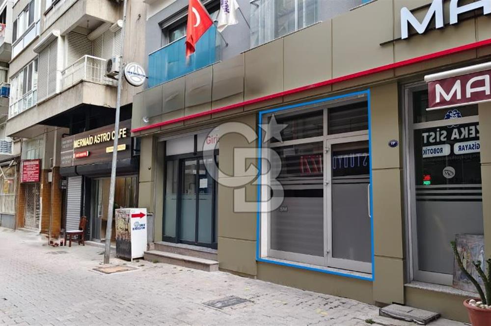 Karşıyaka, Tuna Mah., Çarşı içinde 30 m2 Satılık Dükkan & Mağaza
