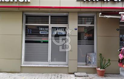 Karşıyaka, Tuna Mah., Çarşı içinde 30 m2 Satılık Dükkan & Mağaza