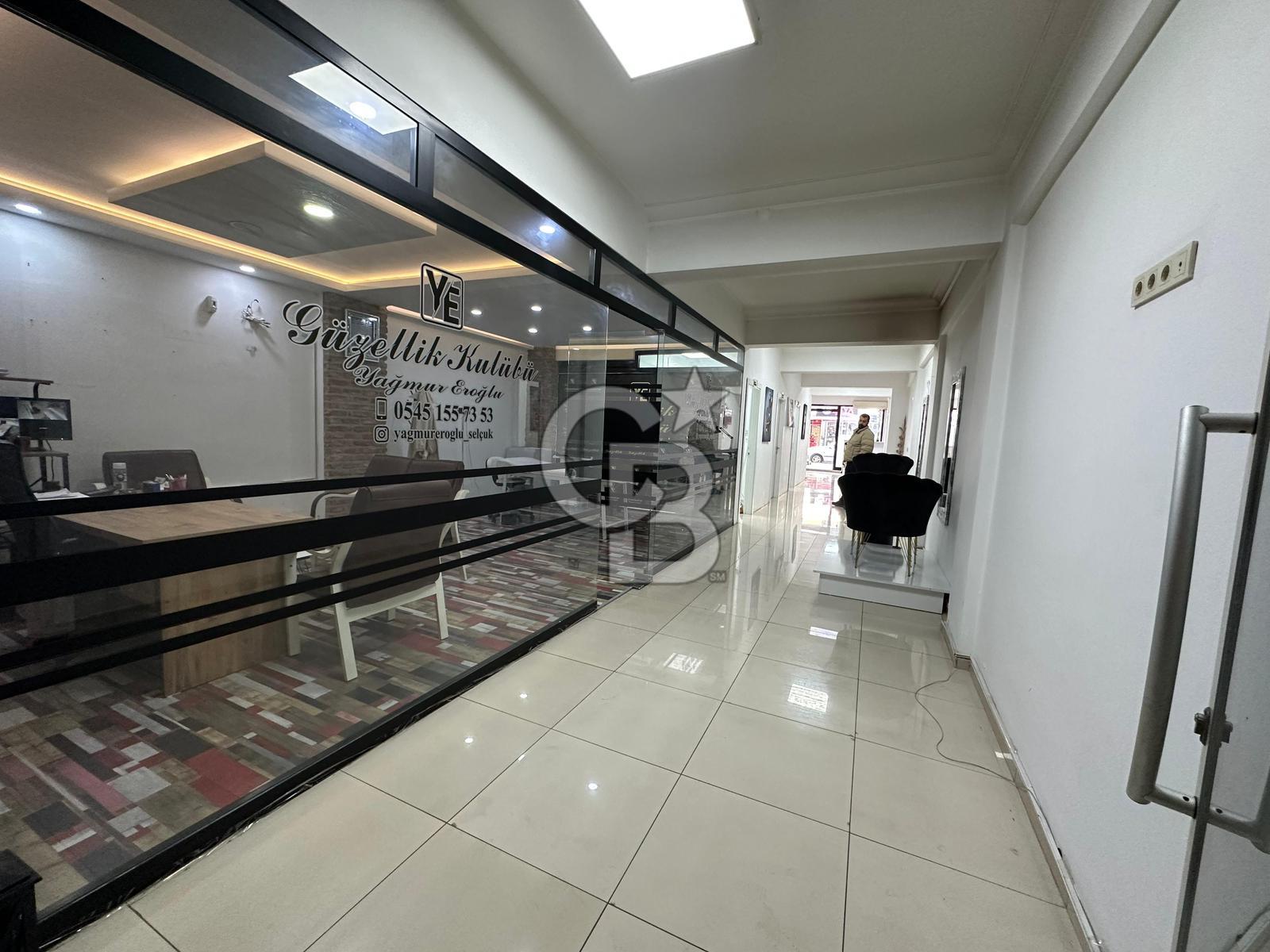 Selçuk Merkez Çarşı İçinde Tabela Değeri Yüksek Satılık Dükkan