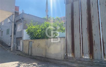 KONAK GÜNEY MAH. KOMPLE SATILIK 149 M2 OTURUMLU 2 KATLI BİNA 