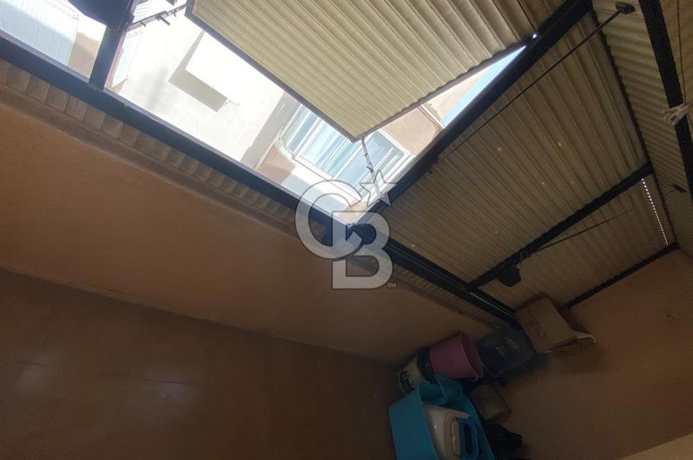BUCA BARIŞ mah. MENDERES cad. SATILIK D.GAZLI 3+1 DAİRE