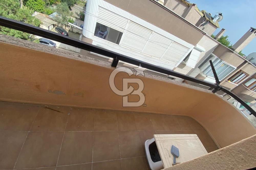 BUCA BARIŞ mah. MENDERES cad. SATILIK D.GAZLI 3+1 DAİRE