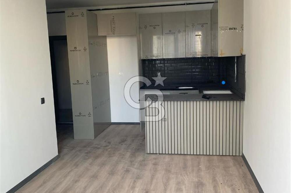 Mezitli Deniz Mahallesinde Kiralık Havuzlu 1+1 Daire