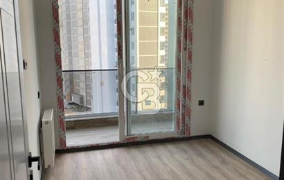 Mezitli Deniz Mahallesinde Kiralık Havuzlu 1+1 Daire