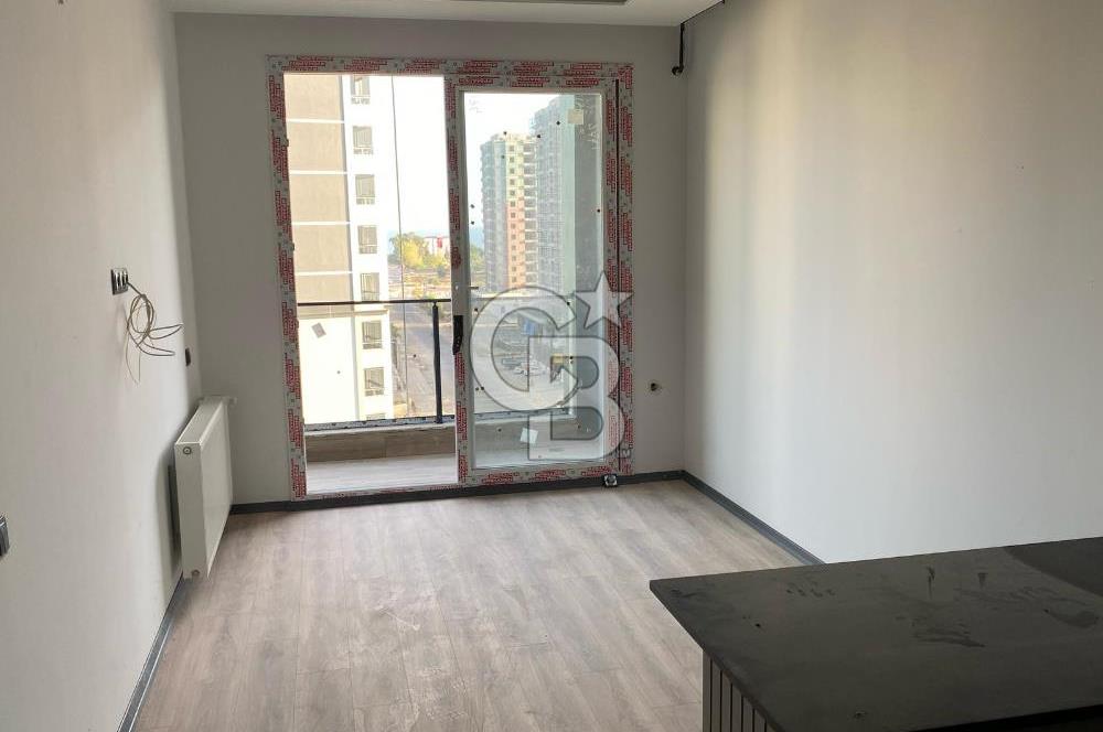 Mezitli Deniz Mahallesinde Kiralık Havuzlu 1+1 Daire